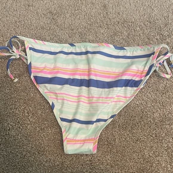 Vineyard Vines Womens String Bikini - Picture 3 of 7